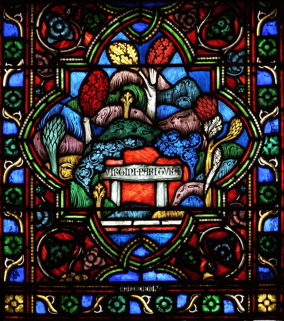 Les verres de couleur et la restauration des vitraux de la cathédrale Notre-Dame de Paris au XIXe siècle