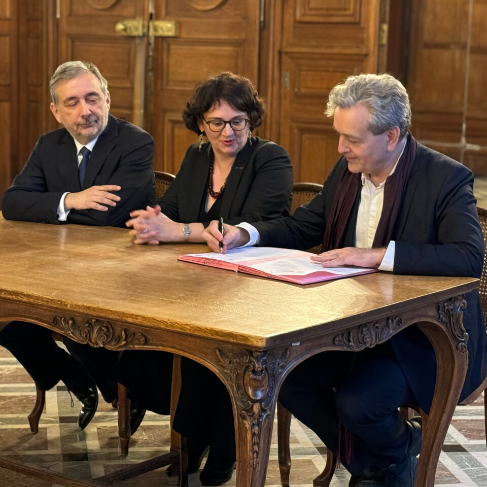 L’Institut national d’histoire de l’art, la Bibliothèque nationale de France et l’École nationale des chartes – PSL signent une convention de coopération scientifique et pédagogique